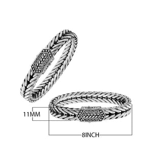 925 Sterling Silver Balinese Chain Bracelet With Push Clasp On White Background