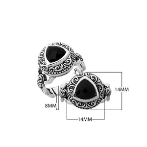 Sterling silver Balinese design ring with a triangle shape Black Onyx stone