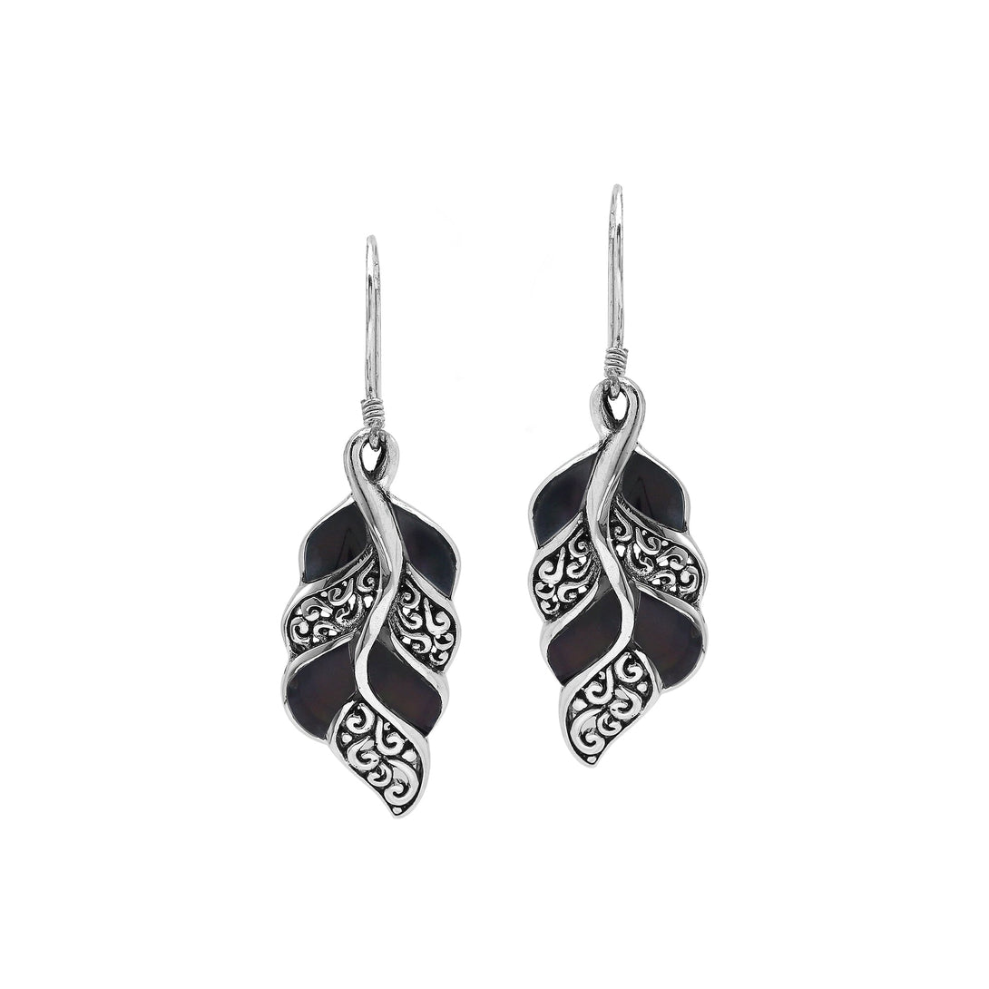 AE-1207-SHB Sterling Silver Earring With Black Shell Jewelry Bali Designs Inc 