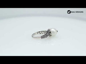 Sterling silver Balinese Pearl ring with scrollwork and leaf accents – wholesale.
