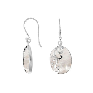 Wholesale sterling silver earrings featuring oval mother of pearl drops with polished wave-motif overlay, crafted for consistent quality, catalog readiness, and elegant presentation suitable for bulk jewelry sourcing.
