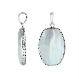 925 sterling silver octagon pendant with mother of pearl and hammered silver edge handcrafted in Bali