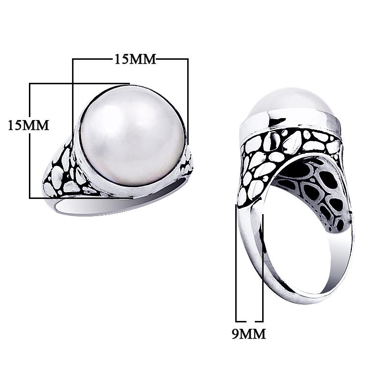 Wholesale sterling silver ring with luminous white Mabe Pearl and pebble-pattern design – handcrafted artisan jewelry for bulk resellers.