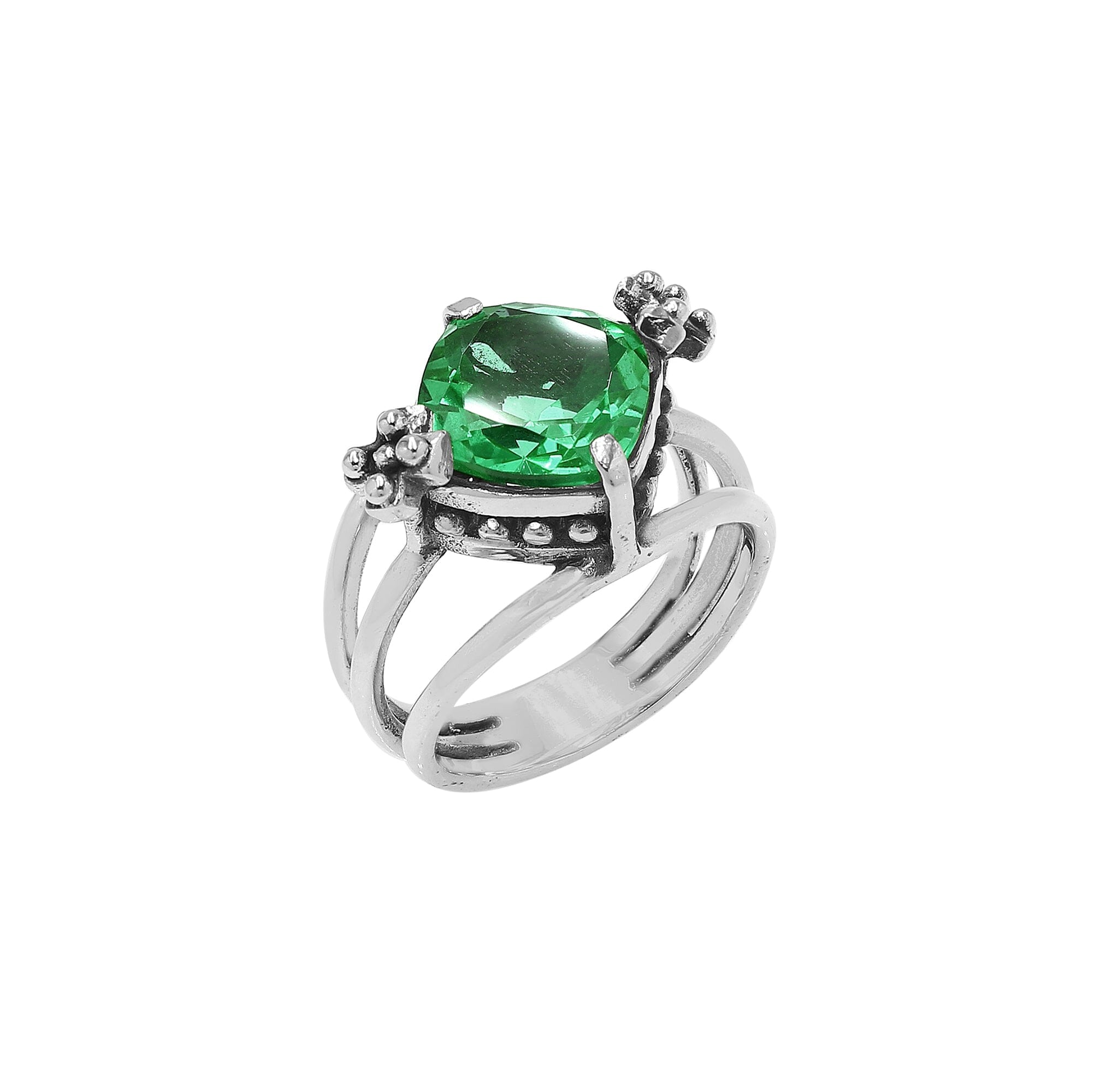 Wholesale 925 sterling silver ring with cushion-cut green quartz and floral accents, handcrafted in Bali.