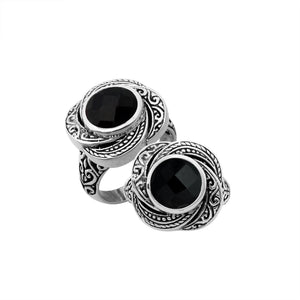 Sterling silver Balinese design ring with round shape Black Onyx stone