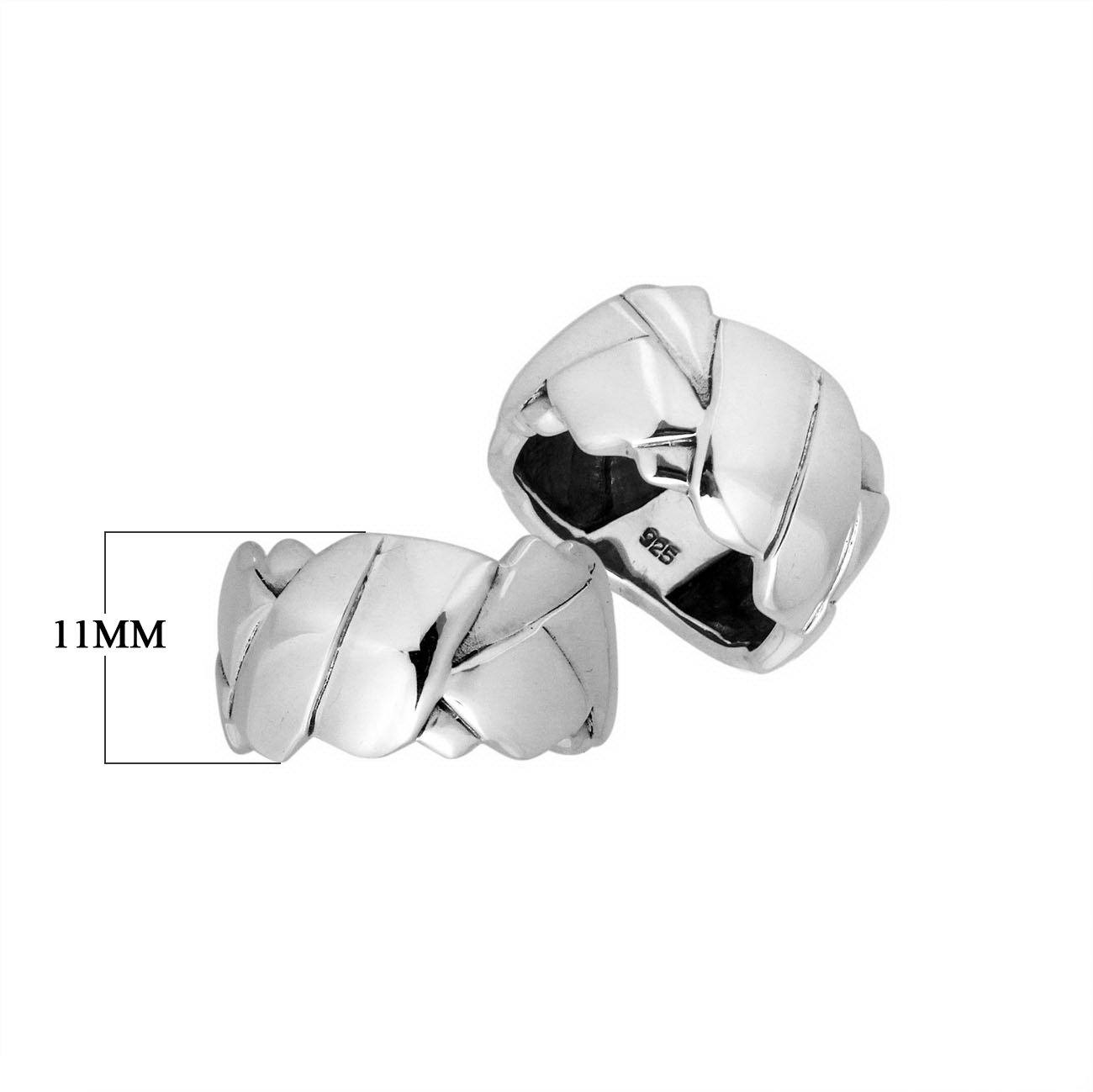 Sterling Silver Simple Design Polished Band Ring For Wholesale Jewelry Buyers.