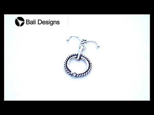 Wholesale silver overlay rope-edge toggle clasp for jewelry making
Bulk silver overlay toggle clasp with circular ring and bar
Bali-inspired silver overlay toggle clasp wholesale jewelry finding
Durable silver overlay toggle clasp for bracelets and necklaces wholesale
Rope-edge design toggle clasp in silver overkay, wholesale supplies