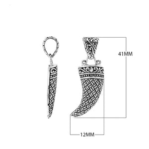Sterling silver tribal tooth pendant with intricate Balinese engravings, handcrafted men’s jewelry from Bali – wholesale supplier.