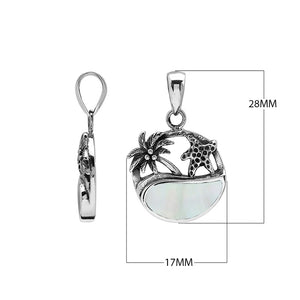 Sterling silver pendant with Mother of Pearl inlay, palm tree and starfish design – handcrafted in Bali for wholesale.