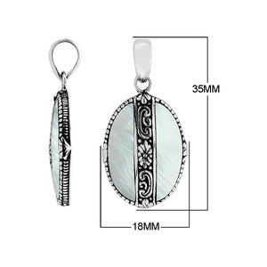 Handcrafted 925 Sterling Silver Mother Of Pearl oval pendant featuring floral center detailing, high-gloss mirror-polished finish, and classic Balinese craftsmanship for wholesale jewelry.