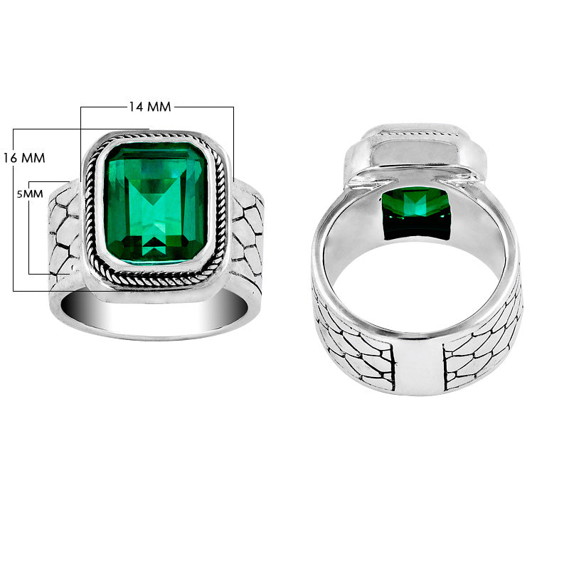 Wholesale sterling silver men’s ring with emerald-cut green quartz and textured wide band – bulk jewelry supply for retailers and boutiques.