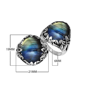 Sterling Silver Round Shape Labradorite Ring With Leaf Pattern Detailing