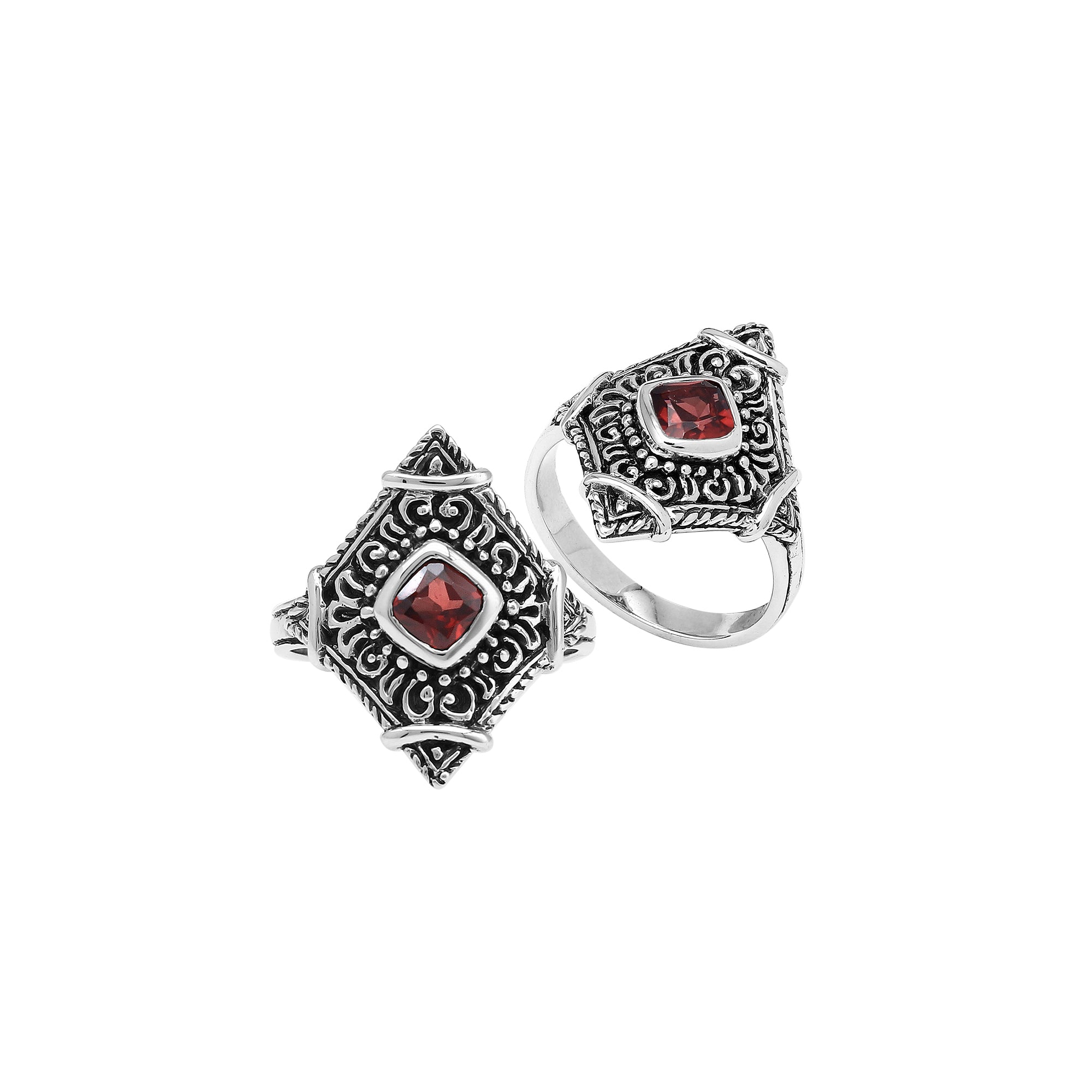 Sterling silver Garnet Quartz statement ring with diamond-shaped Balinese filigree design