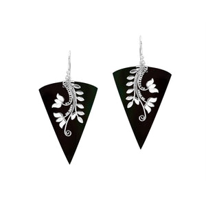 Sterling silver Black Shell dangle earrings handcrafted in Bali