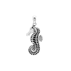 Sterling silver seahorse pendant, handcrafted in Bali with detailed ocean-inspired design – wholesale plain silver jewelry supplier.