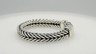 Silver Woven Chain Bracelet With Engraved Push Clasp In 925 Sterling Silver For Wholesale