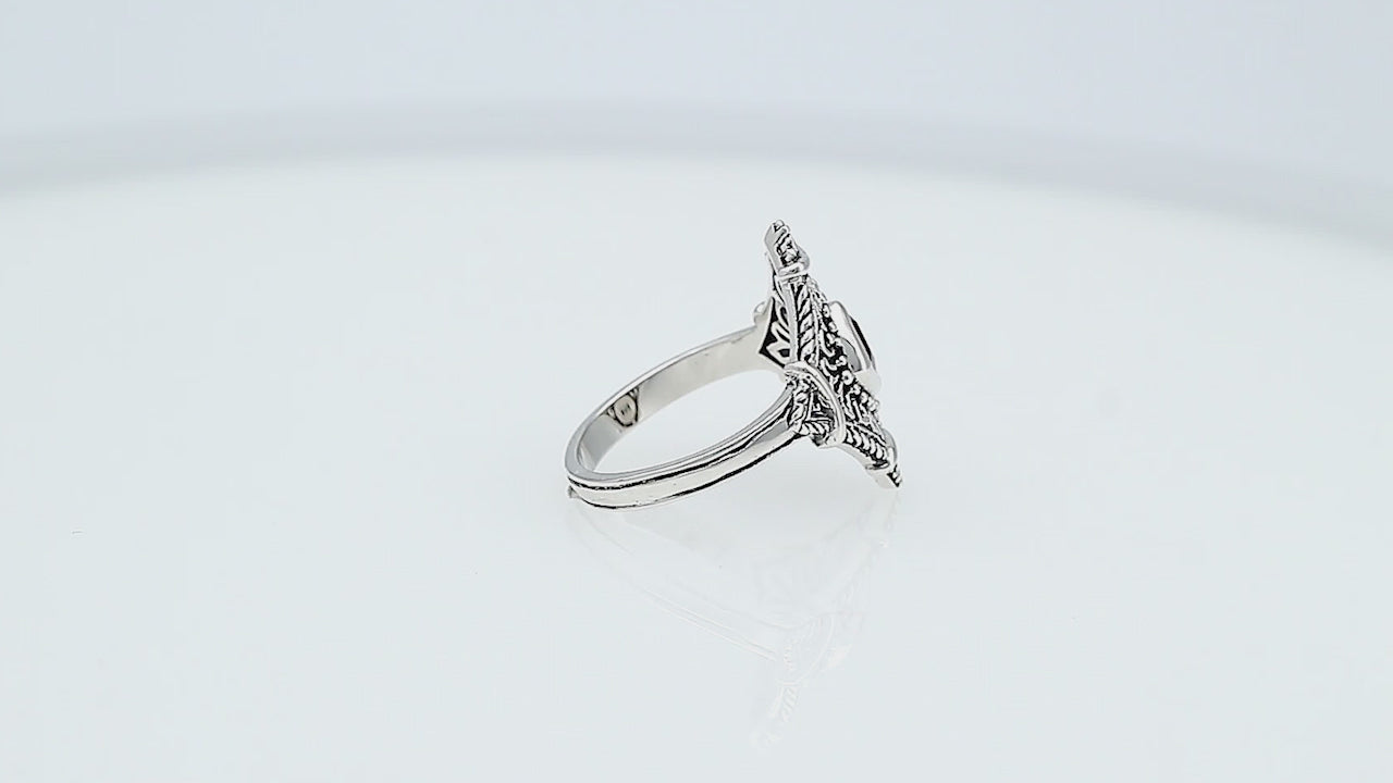 Sterling silver Garnet Quartz statement ring with diamond-shaped Balinese filigree design
