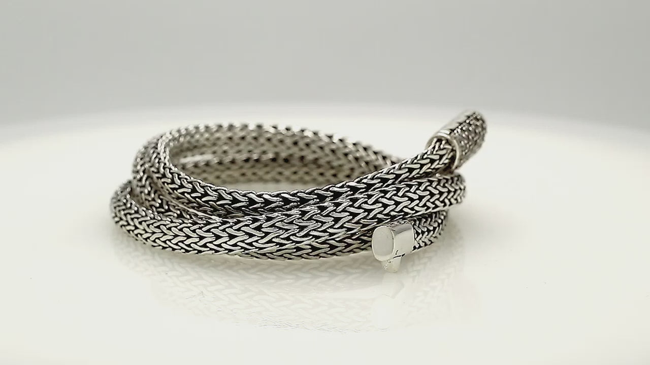 Wholesale sterling silver woven chain necklace with amethyst quartz accent, handcrafted in Bali