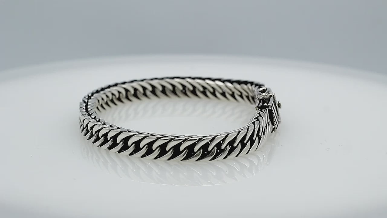 Sterling silver curb chain bracelet with textured box clasp handcrafted in Bali