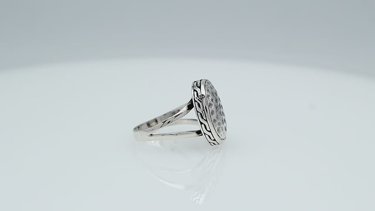 Bulk handcrafted hammered oval sterling silver rings, wholesale 925 silver statement jewelry from Bali.