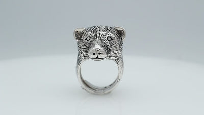 Wholesale sterling silver bear head ring with detailed 3D animal design, handcrafted men’s statement jewelry from Bali.