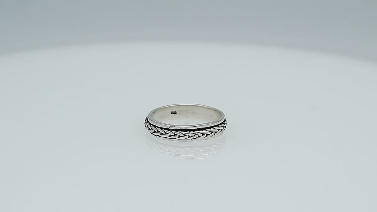 Wholesale sterling silver braided band rings, handcrafted 925 silver rope design jewelry from Bali.