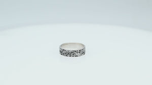 Wholesale sterling silver band ring with swirl and scroll oxidized design, handcrafted unisex 925 silver jewelry from Bali for bulk orders and resellers.