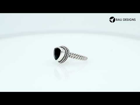 Sterling silver handcrafted rope band ring with Triangular Green Quartz, Bali artisan jewelry.