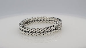 925 Sterling Silver Balinese Chain Bracelet With Push Clasp On White Background