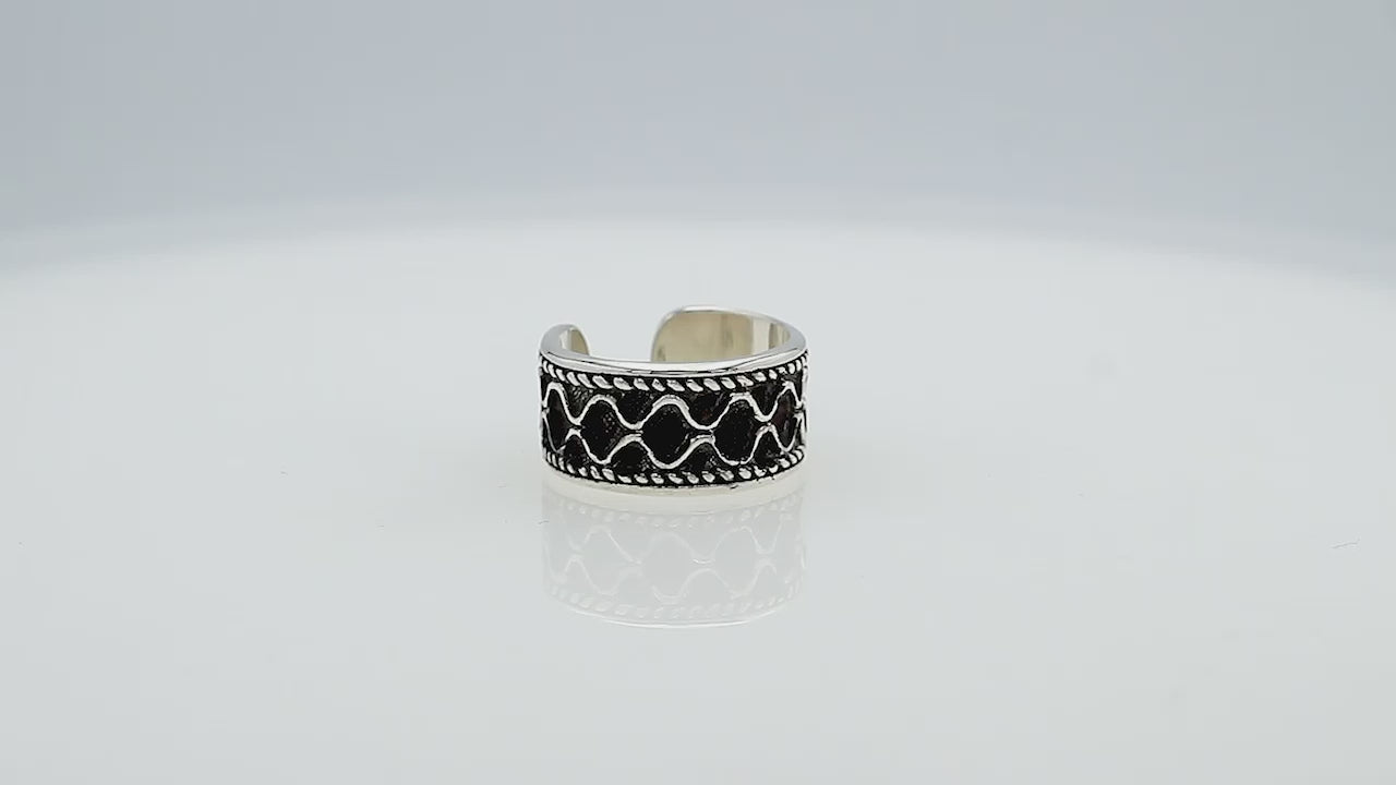 Wholesale sterling silver adjustable wide band rings with wavy oxidized pattern, unisex artisan silver jewelry for bulk resellers.