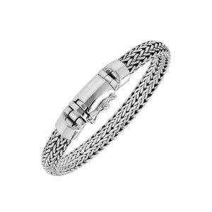 925 sterling silver wheat chain bracelet with mirror finish and secure box clasp lock.