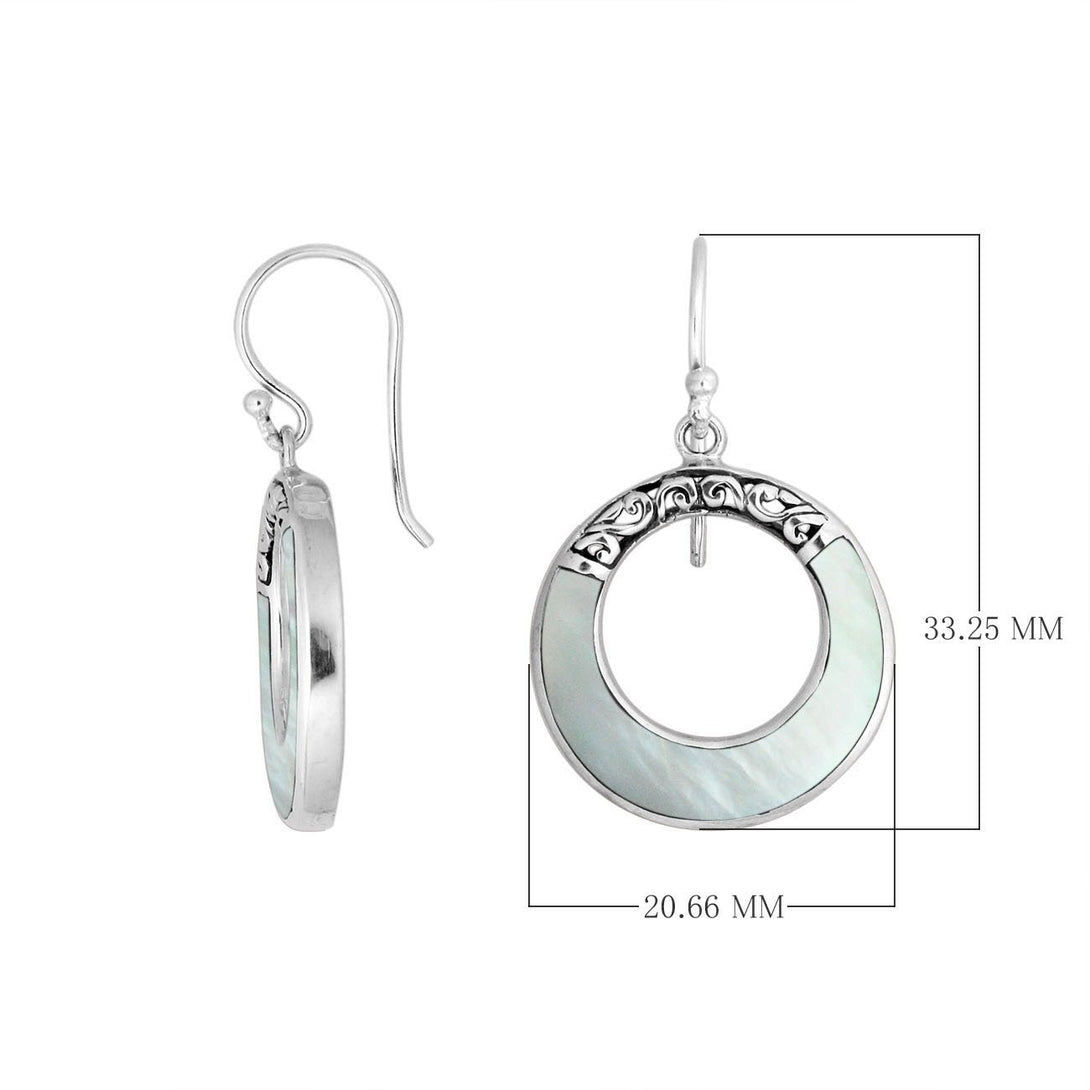 AE-1117-MOP Sterling Silver Round Shape Earring With Mother Of Pearl Jewelry Bali Designs Inc 
