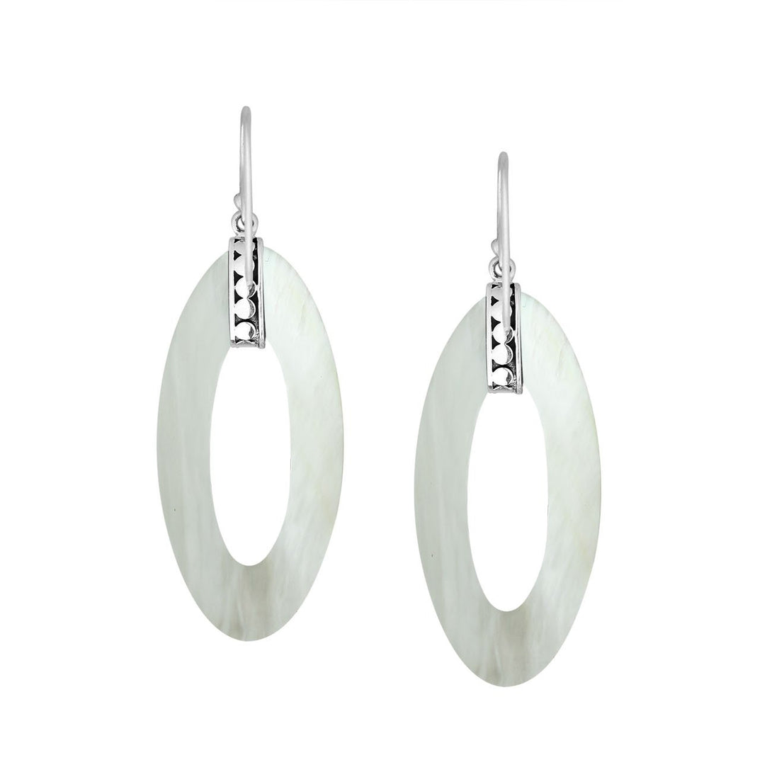 AE-1171-MOP Sterling Silver Oval Shape Earring With Mother Of Pearl Jewelry Bali Designs Inc 