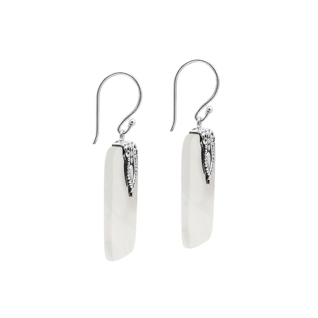 AE-1183-MOP Sterling Silver Square Shape Earring With Mother Of Pearl Jewelry Bali Designs Inc 