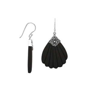 Sterling silver shell-shaped Black Shell dangle earrings