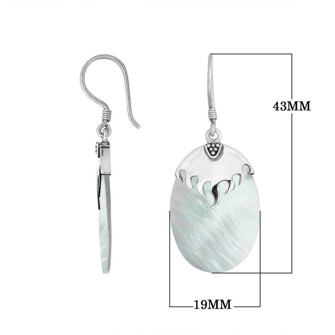 AE-6185-MOP Sterling Silver Fancy Shape Earring With Mother Of Pearl Jewelry Bali Designs Inc 