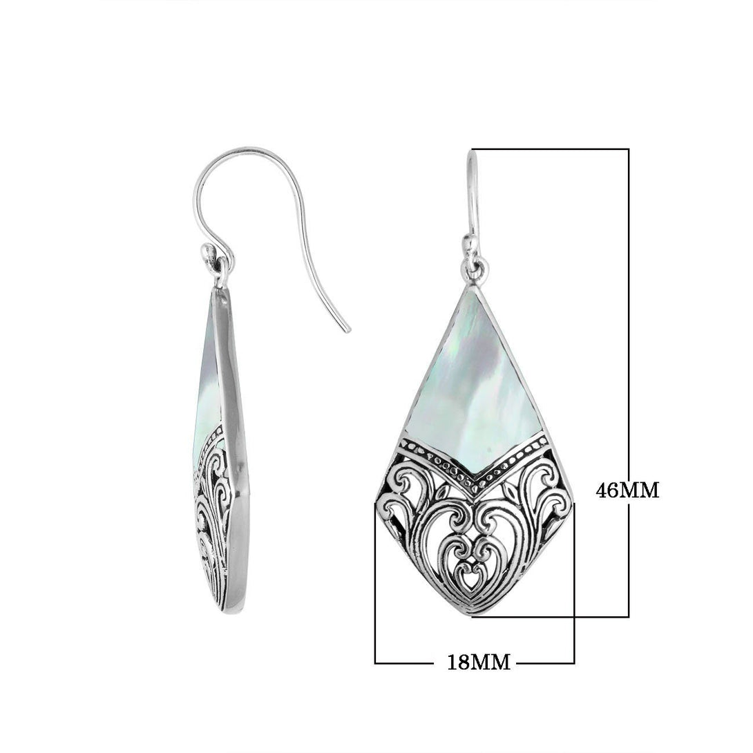 AE-6199-MOP Sterling Silver Diamond Shape Earring With Mother Of Pearl Jewelry Bali Designs Inc 