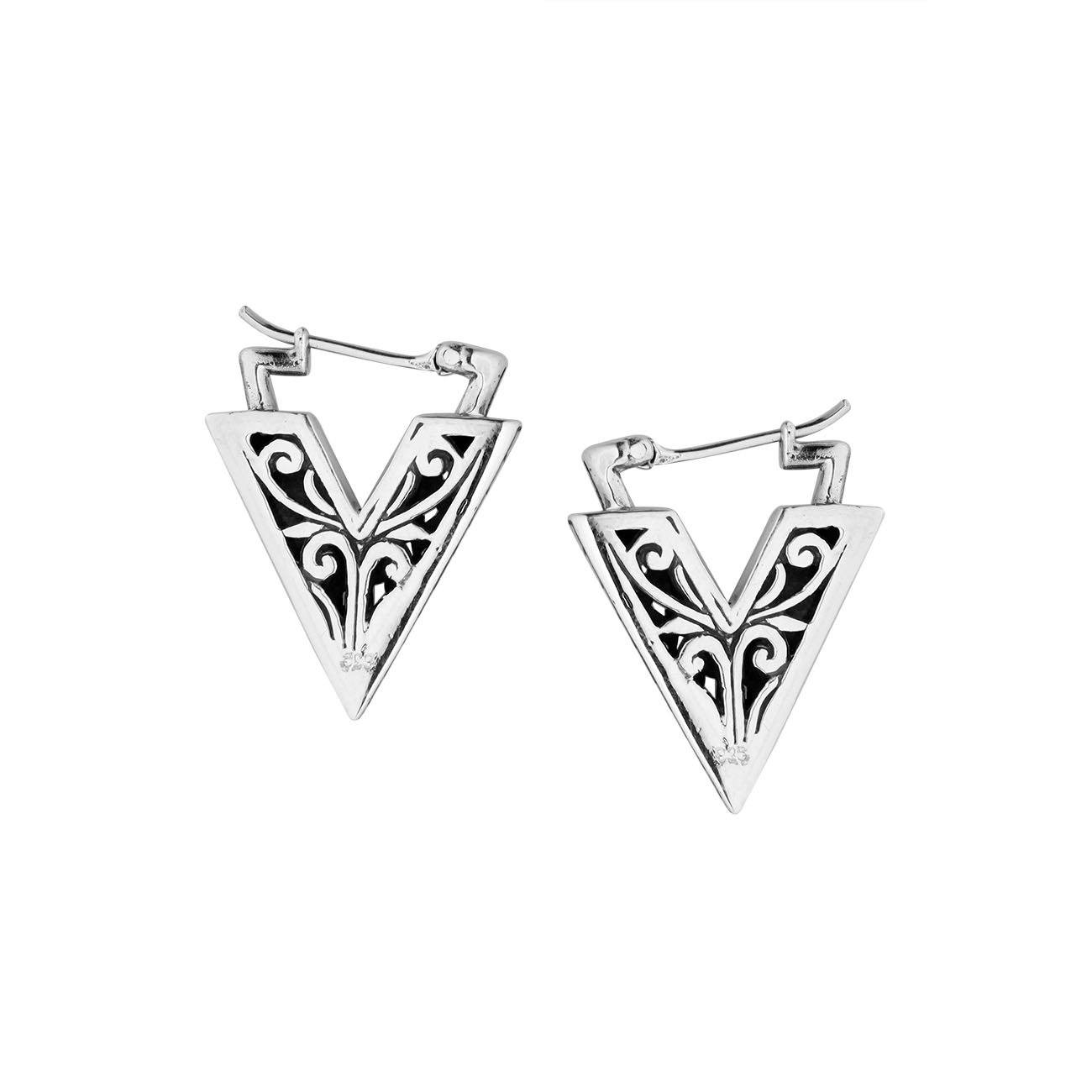 Wholesale Sterling Silver V-Shaped Bali Pattern Hoop Earrings With Textured Geometric Detailing