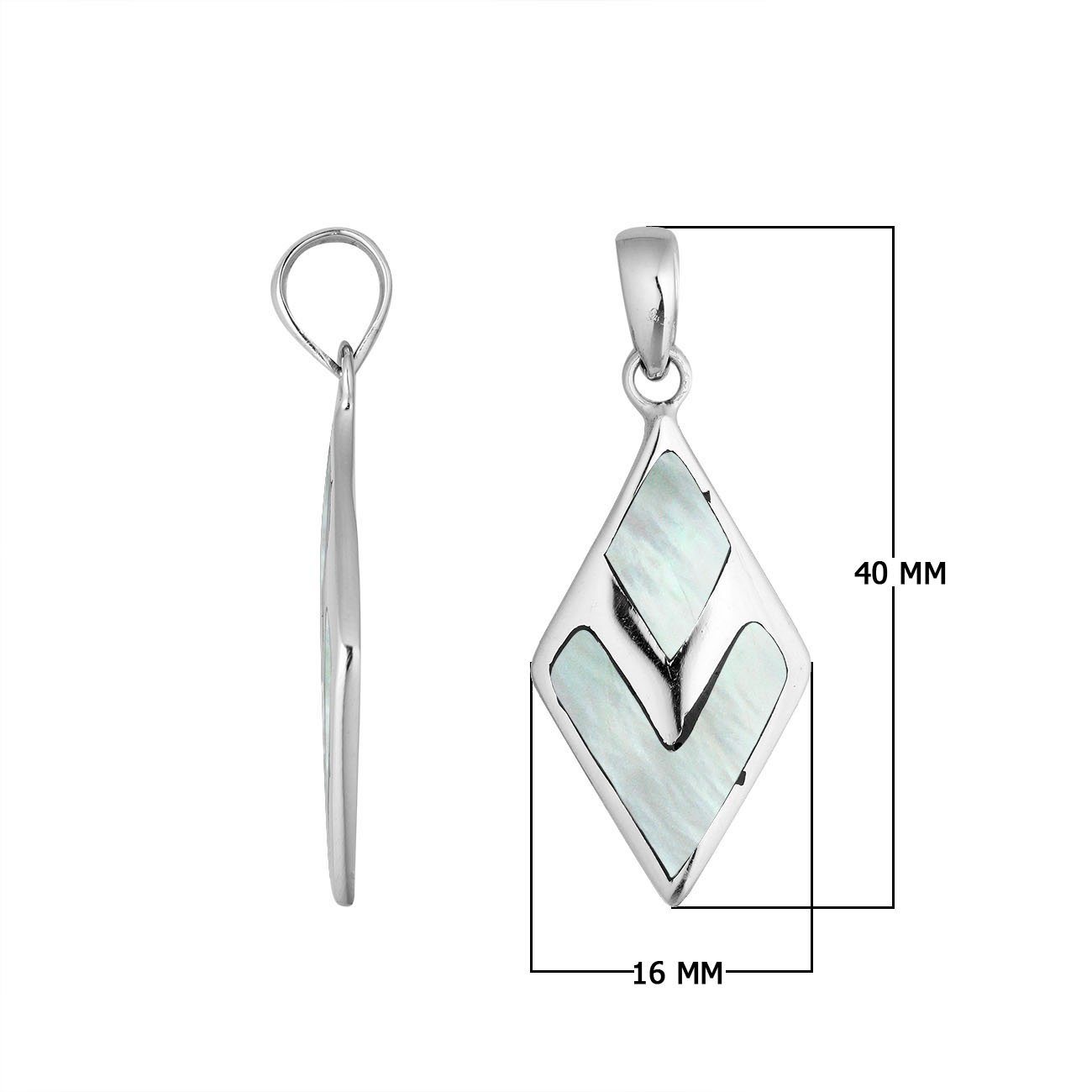 Wholesale sterling silver diamond-shaped pendant with Mother of Pearl inlay, handcrafted Bali 925 silver jewelry for bulk orders