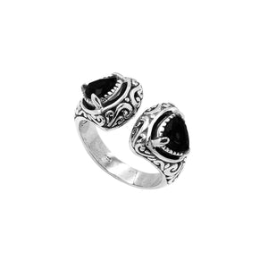 Wholesale sterling silver Bali design ring with trillion-cut Black Onyx Gemstone – handcrafted artisan wholesale jewelry.