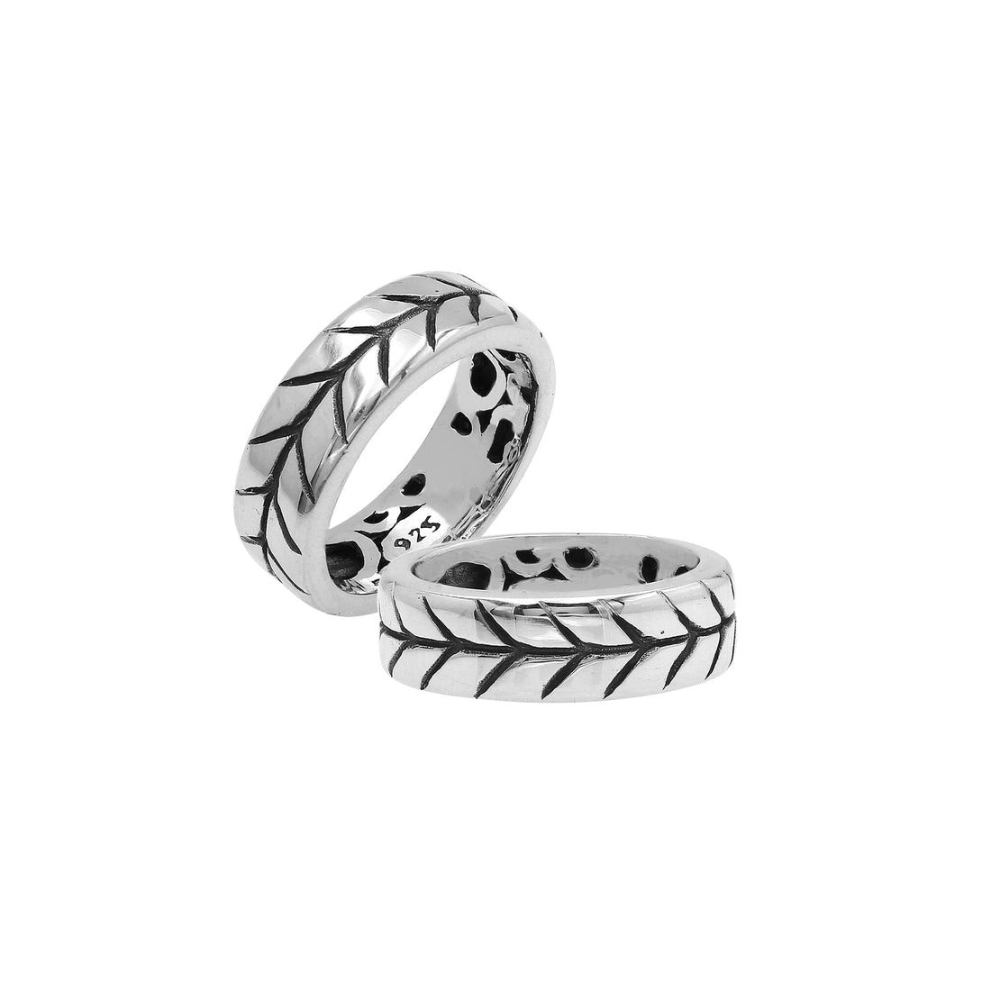AR-1118-S-8 Sterling Silver Ring With Plain Silver Jewelry Bali Designs Inc 
