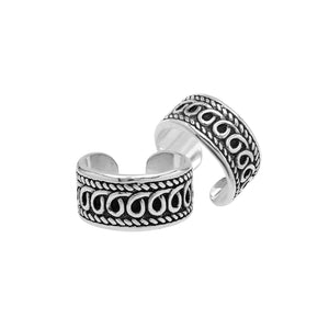Wholesale sterling silver open-band ring with intricate Bali swirl design and oxidized details, adjustable handcrafted unisex artisan jewelry in bulk for retailers and resellers.