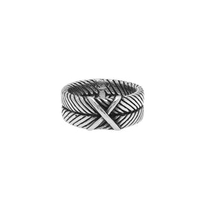 Wholesale sterling silver band ring with X-pattern and leaf design, handcrafted in Bali with oxidized detailing – bulk artisan jewelry.