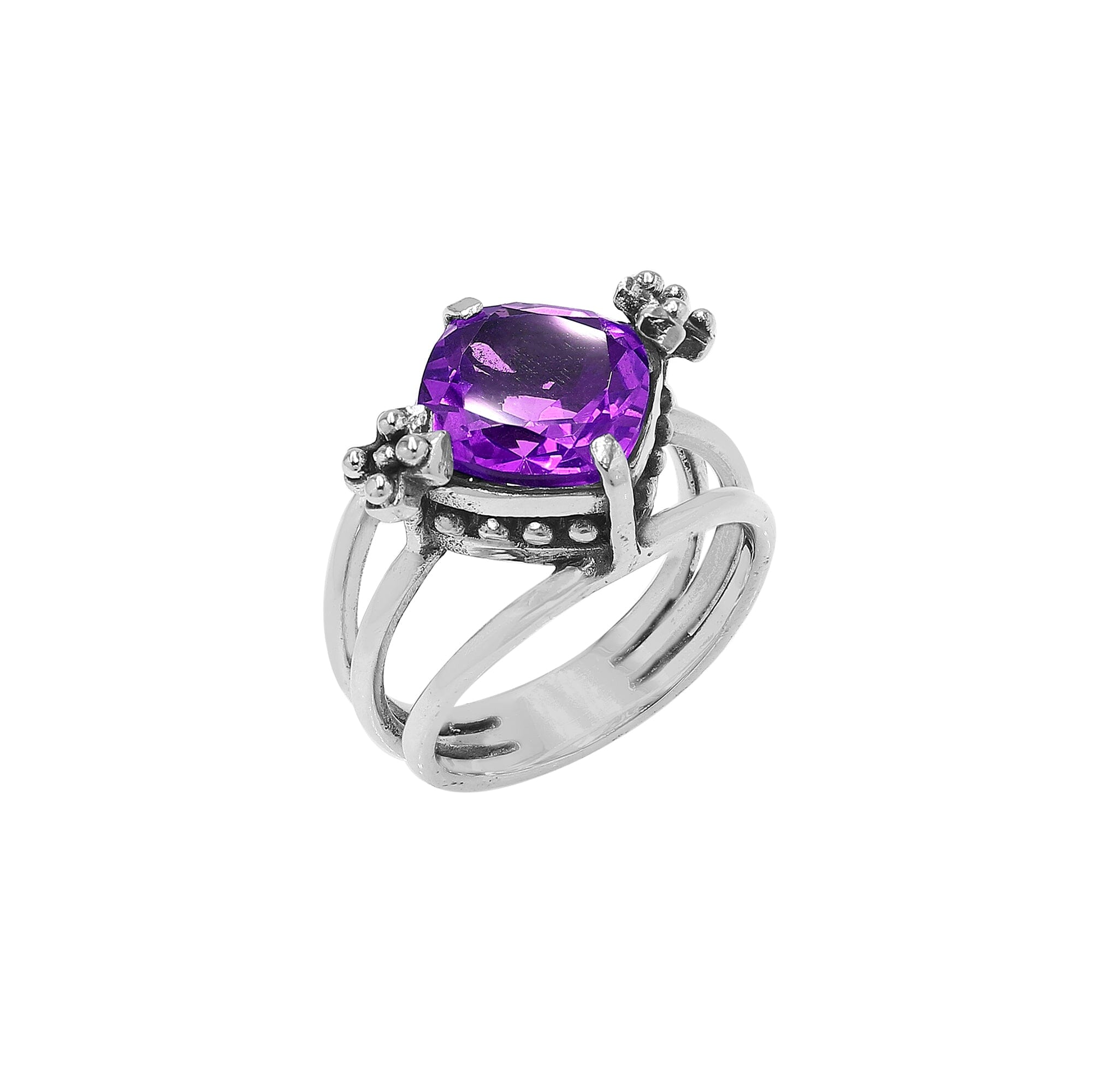 Wholesale 925 sterling silver ring with cushion-cut Amethyst Quartz and floral accents, handcrafted in Bali.