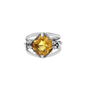 Wholesale 925 sterling silver ring with cushion-cut Citrine Quartz and floral accents, handcrafted in Bali.