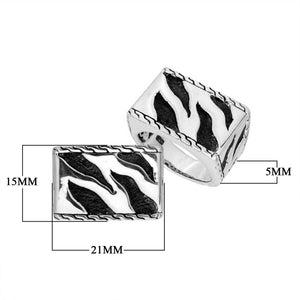 Sterling Silver handcrafted simple pretty design ring wholesale from Bali, Indonesia with oxidized rectangular pattern