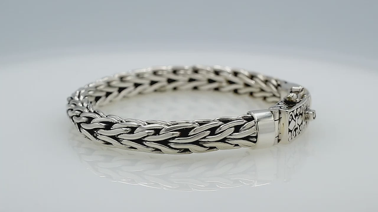 Silver Woven Chain Bracelet With Ornate Box Clasp In 925 Sterling Silver For Wholesale