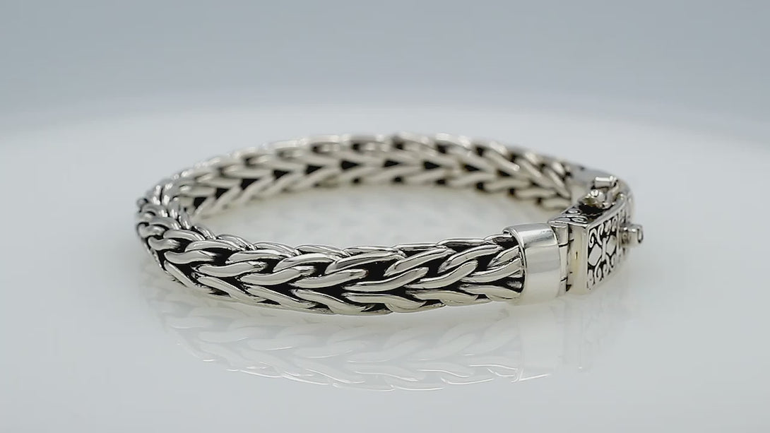 Silver Woven Chain Bracelet With Ornate Box Clasp In 925 Sterling Silver For Wholesale
