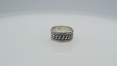 Wholesale sterling silver chain link band rings with wide oxidized design, unisex silver jewelry for bulk resellers.