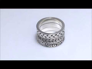 Sterling Silver Oxidized Lovely Pretty Designer Round Ring With Balinese Carving.